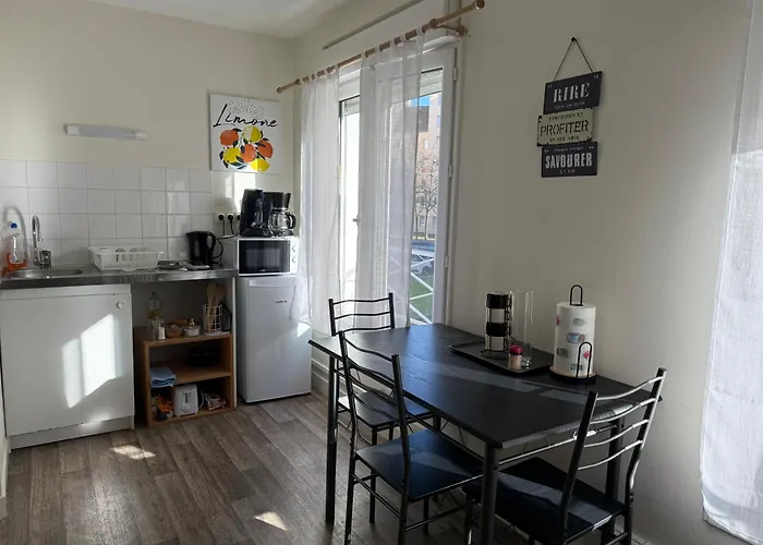 Escale 12 * לה מאנש